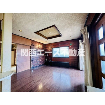  | 郡川６丁目貸家