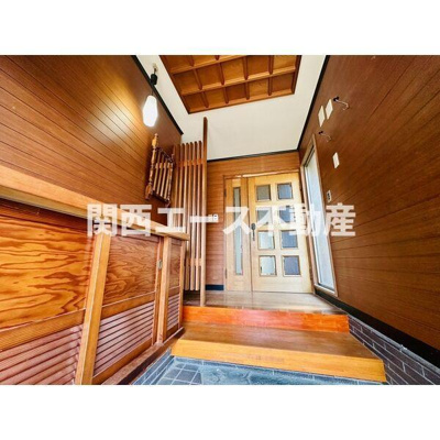 【玄関】 | 郡川６丁目貸家