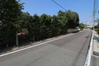 【前面道路含む現地写真】 | 防府市台道（母屋＋蔵＋農地）