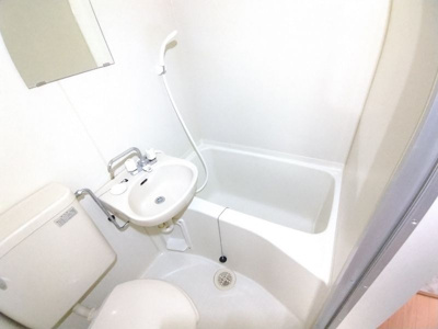 【浴室】 | レオパレスイキ明大前