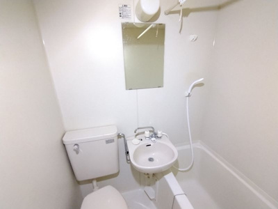 【洗面所】 | レオパレスイキ明大前