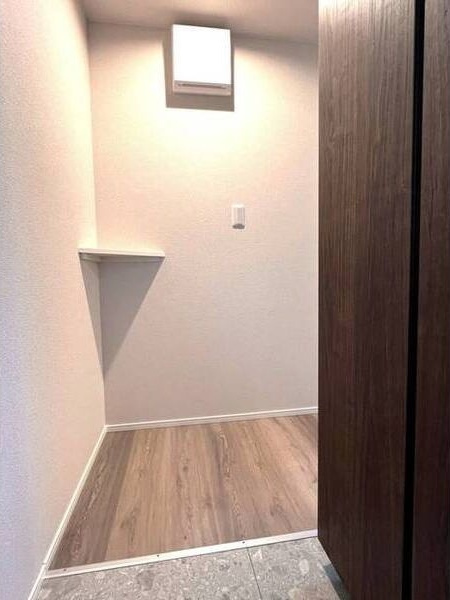 FSネコテラスの玄関