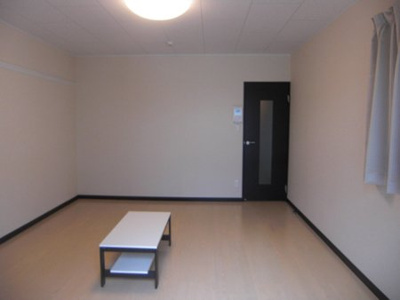 【居間・リビング】 | レオネクスト中原Ⅱ