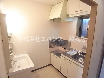 【設備】 | ランドフォレスト千葉白旗 | ガスレンジ付きキッチン