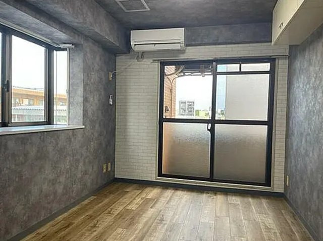 【千葉県】松戸市1棟収益マンション　「新松戸駅」徒歩3分！の洋室