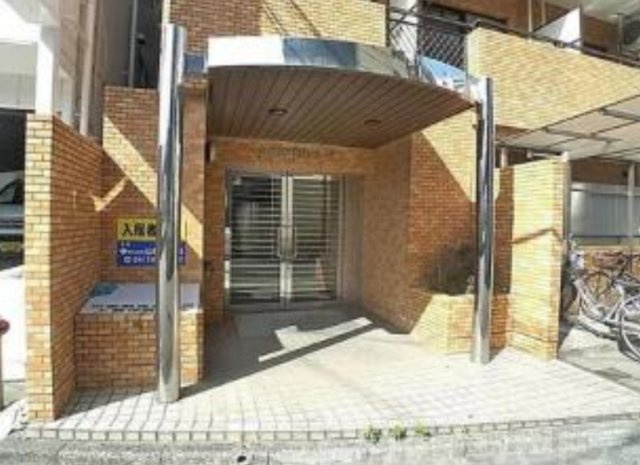【千葉県】松戸市1棟収益マンション　「新松戸駅」徒歩3分！のエントランス