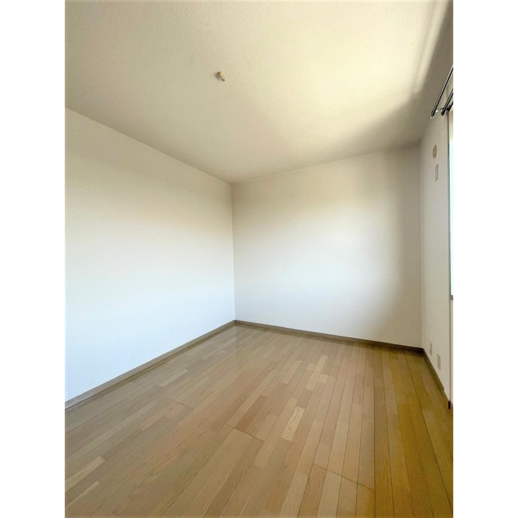 サンビレッジ東台　Bの寝室|※写真は201のもの