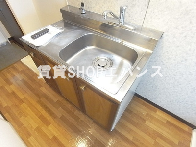 【キッチン】 | ロイヤルコート壱番館