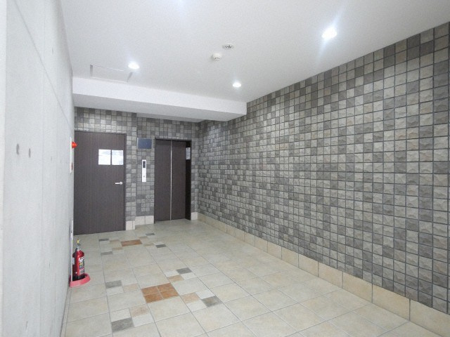 ラ・フォーレ松ヶ枝町Ⅲのエントランス