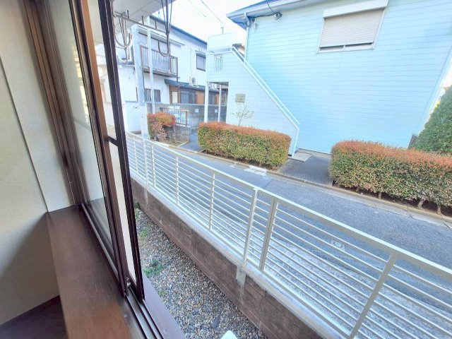 プルミエ駒沢Ａの玄関|※別部屋　