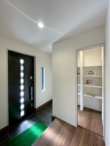 【玄関】 | 富岡市下高瀬　全11棟