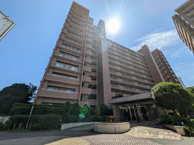 パークフィーネ南大沢３番館の外観|～南大沢駅徒歩18分　ペット2匹飼育可能　共用施設大充実、周辺環境も良好なマンションです～