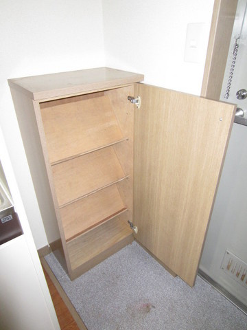 ヴェルディ下石神井の玄関|★シューズＢＯＸ★