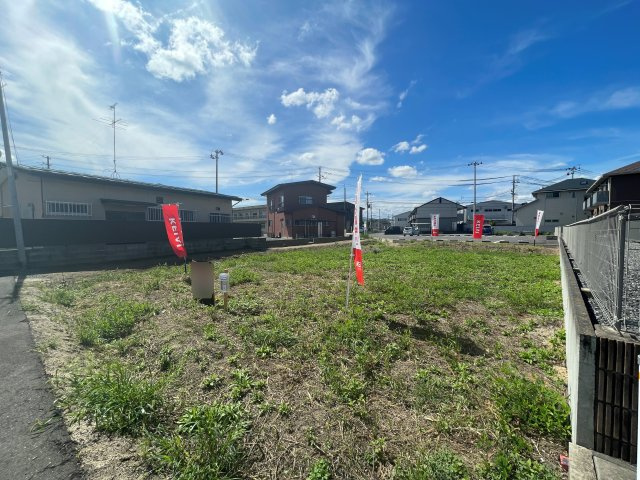 売地　郡山市富久山町10期　南角地　赤木小・郡山五中の外観