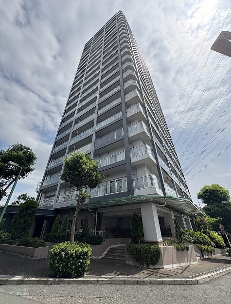 藤和志木タワーの外観パース