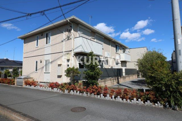 シャーリーメゾンA棟の外観