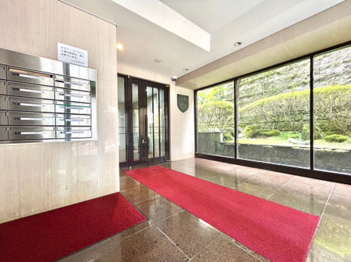 エンブレム目黒茶屋坂のエントランス