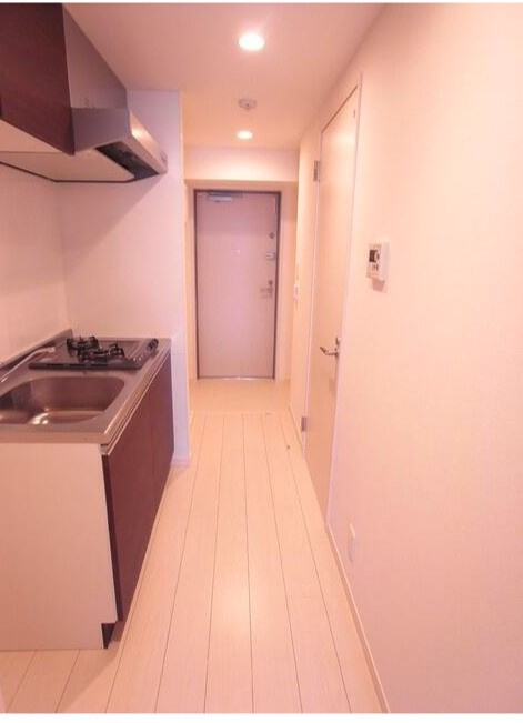 リブリ・東上野の玄関