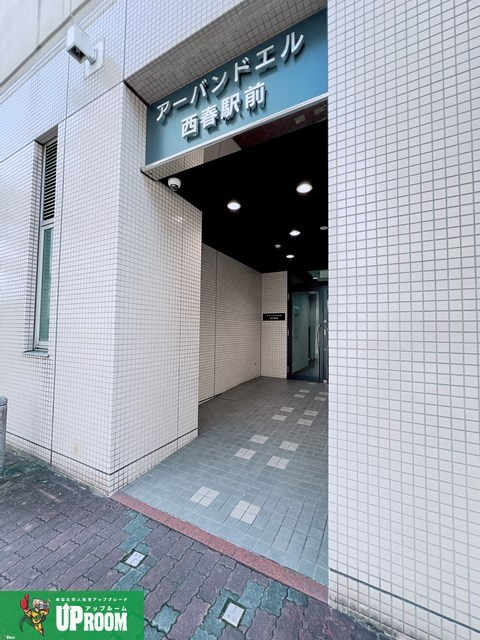 アーバンドエル西春駅前のエントランス