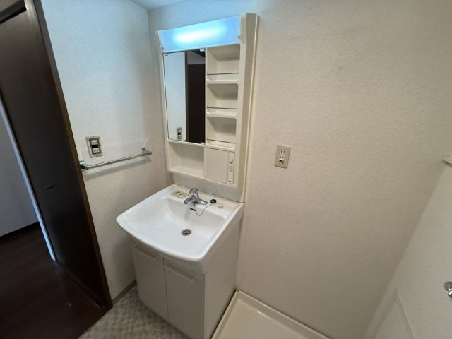 スぺシア旭丘の独立洗面台