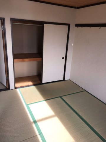 茨城県水戸市　2棟一括の和室