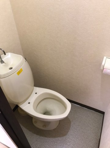 茨城県水戸市　2棟一括のトイレ