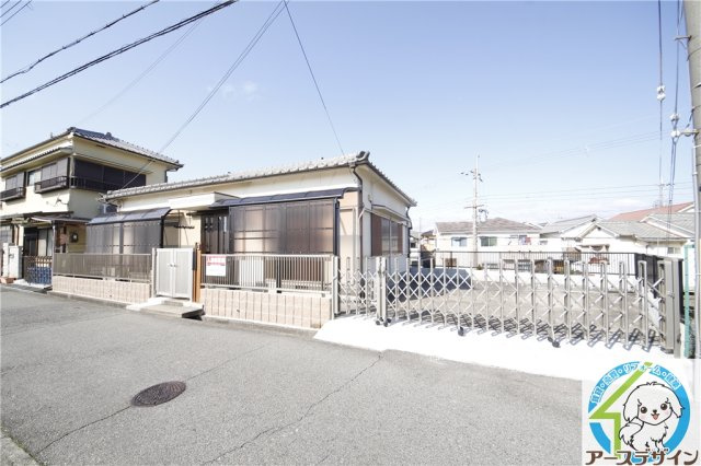 明南町平屋の駐車場