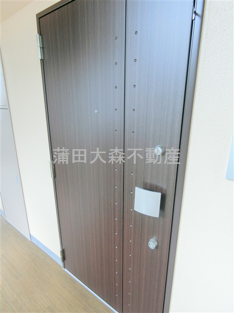 JP noie西蒲田の玄関