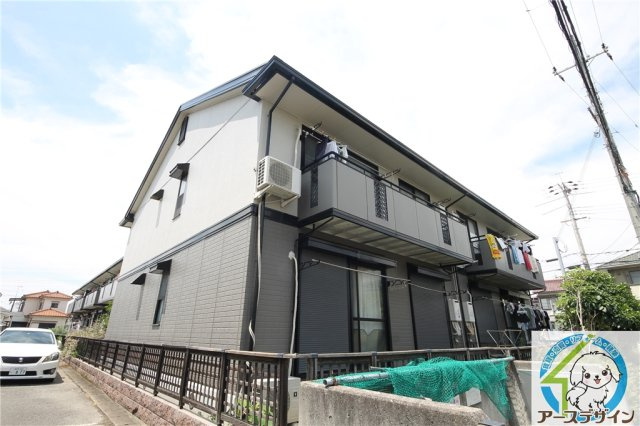 アルパポンテ一番館の外観