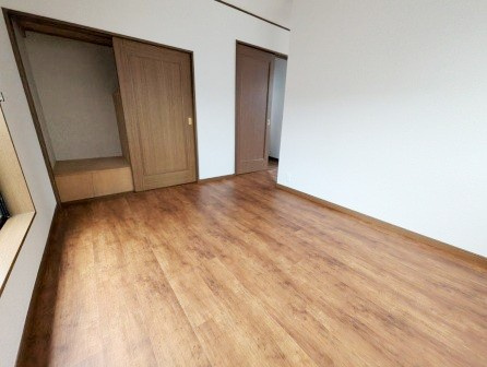 西堀4丁目戸建ての内装