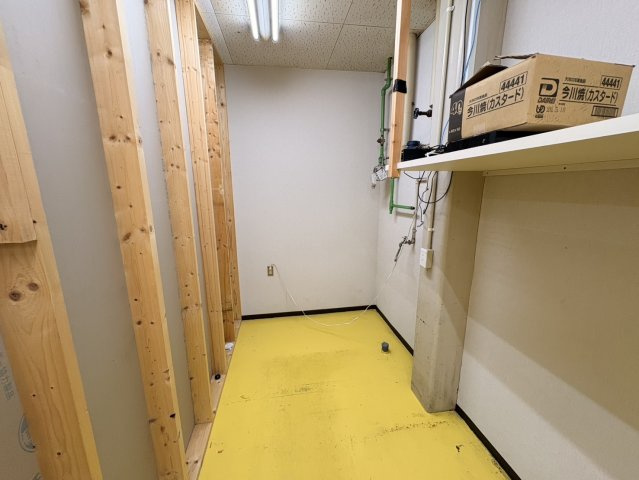 一色さかな広場内　貸店舗の内装