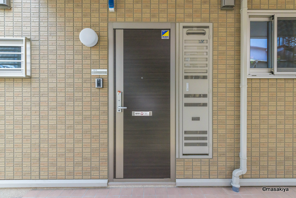 アネックス駒形　Ａのエントランス|玄関