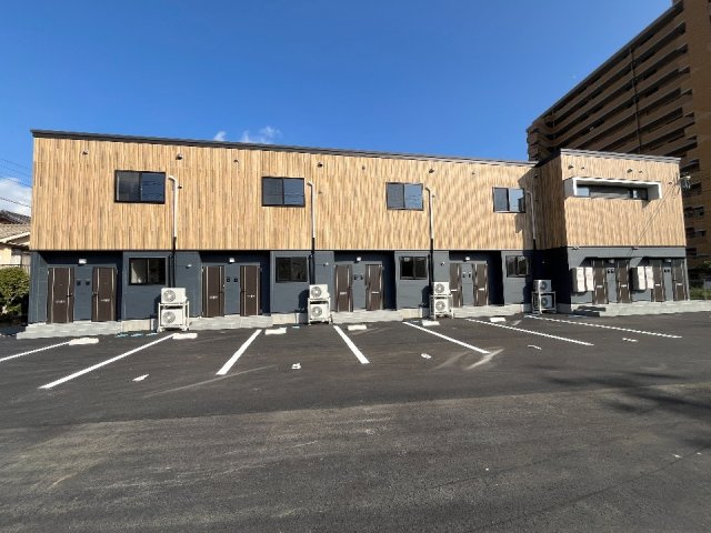 ミステールの駐車場