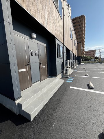 ミステールの駐車場