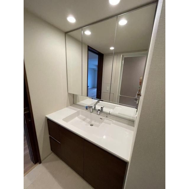 プラウドタワー清澄白河の洗面所