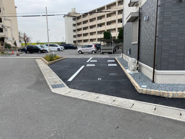 すみれそうの駐車場