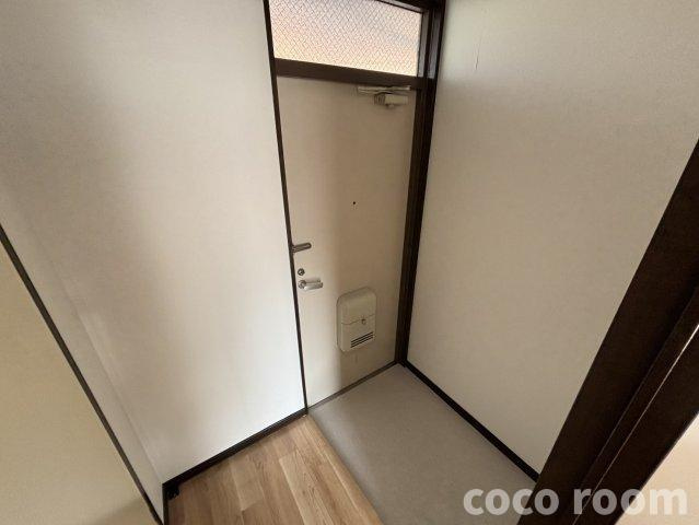 グリーンプラザ八木の玄関