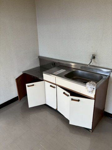 宮城県都城市1棟ビルのキッチン
