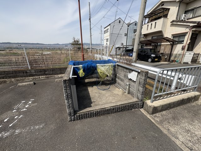 フォレスタ伏見のその他共用部分|敷地内ゴミ置き場