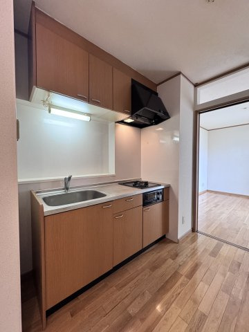 フォレスタ伏見のキッチン