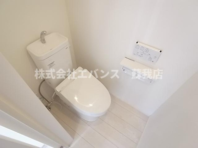 【トイレ】 | Kolet千葉大巌寺町 | 落ち着いた色調のトイレです