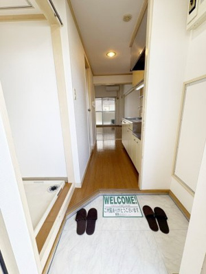 【玄関】カーサよねやま