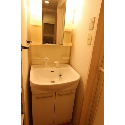 【洗面所】