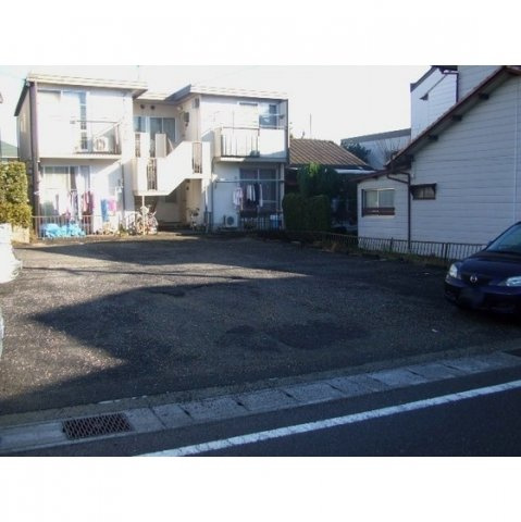 岐阜市加納花ノ木町の駐車場の駐車場