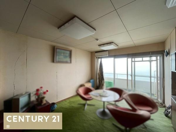 ヴィラ椿二号館の居間・リビング