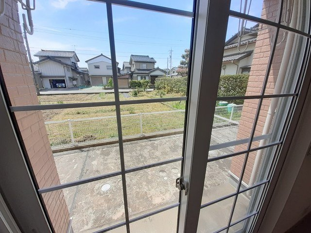 メゾン　ファミーユⅠＢの庭|たまにはお庭で休日を過ごしてみるのもよいかもしれません