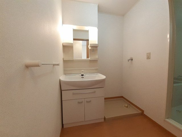 メゾン　ファミーユⅠＢの洗面所|スペースが確保できる洗面所です