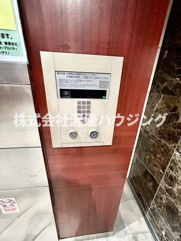 ニッケノーブルハイツ江坂のセキュリティ|オートロックで安心