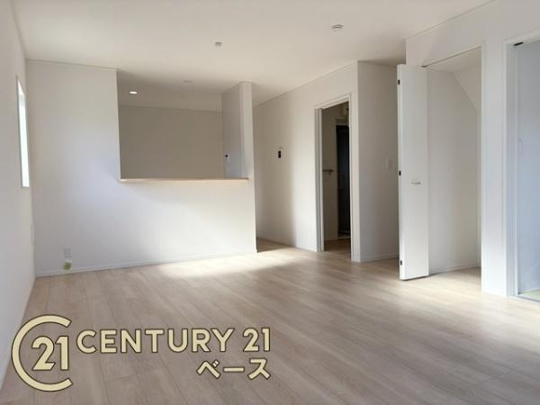 クレイドルガーデン東九条町 １号棟 ／新築一戸建の内観：施工例|■浄水器付きのシステムキッチンです！■