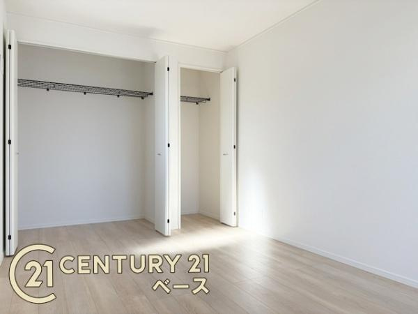 クレイドルガーデン東九条町 １号棟 ／新築一戸建の内観：施工例|■三面鏡タイプのミラーキャビネット！収納スペースも豊富です！■